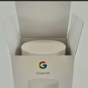 Google Router Bluetooth smart ready gently used like new